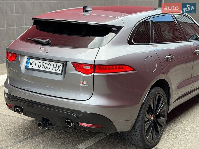 Позашляховик / Кросовер Jaguar F-Pace 2019 в Києві
