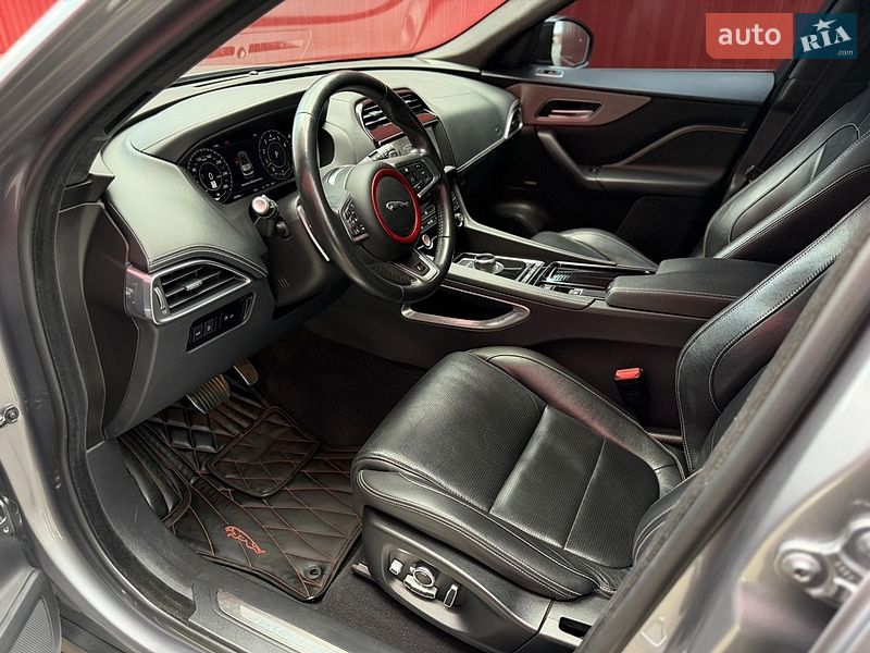 Позашляховик / Кросовер Jaguar F-Pace 2019 в Києві