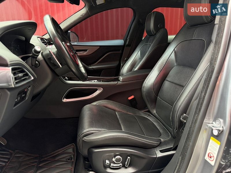 Позашляховик / Кросовер Jaguar F-Pace 2019 в Києві