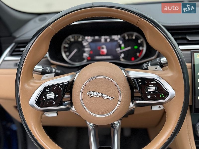 Позашляховик / Кросовер Jaguar F-Pace 2021 в Рівному фото 42 Позашляховик / Кросовер Jaguar F-Pace 2021 в Рівному