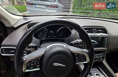 Позашляховик / Кросовер Jaguar F-Pace 2016 в Одесі фото 17 Позашляховик / Кросовер Jaguar F-Pace 2016 в Одесі