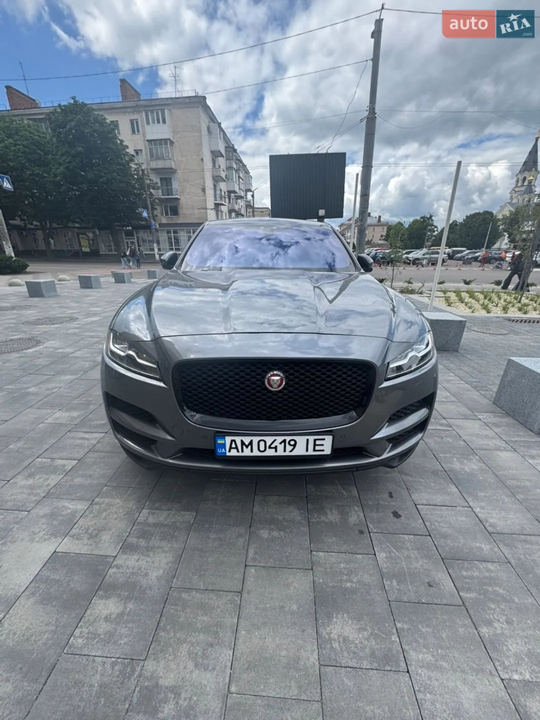 2017 Jaguar F-Pace - мініатюра 3