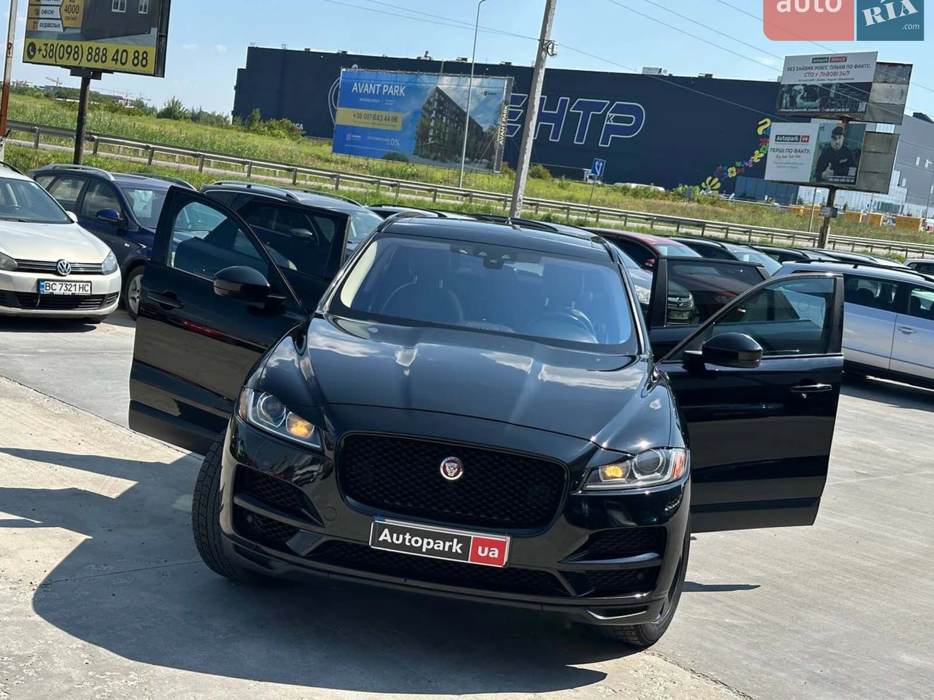 2016 Jaguar F-Pace - мініатюра 49