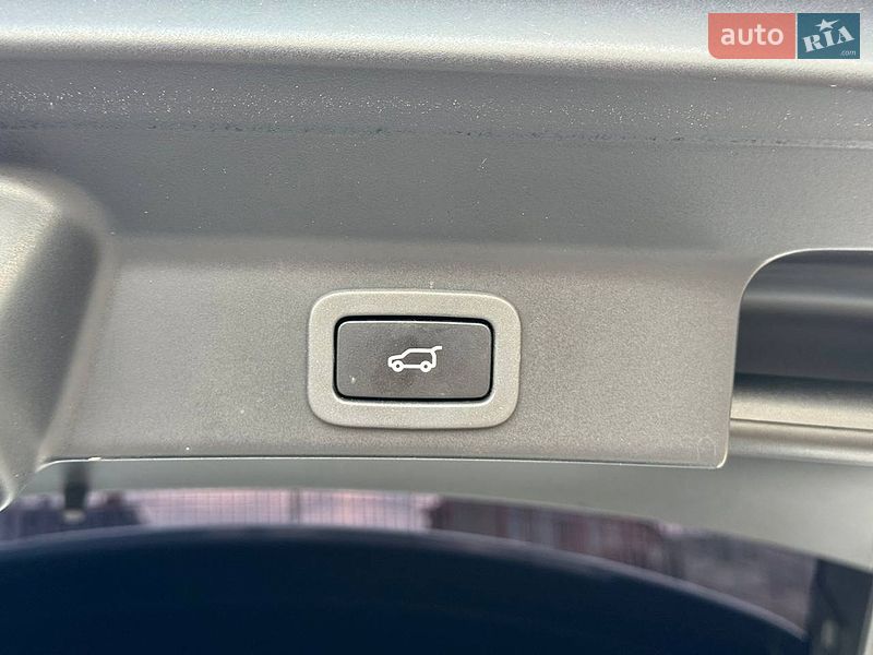 Позашляховик / Кросовер Jaguar F-Pace 2017 в Києві фото 18 Позашляховик / Кросовер Jaguar F-Pace 2017 в Києві