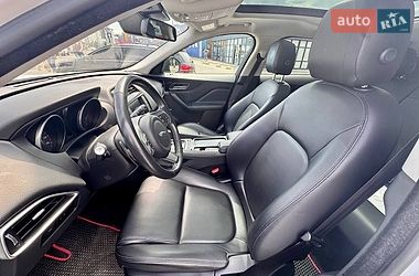 Позашляховик / Кросовер Jaguar F-Pace 2017 в Києві