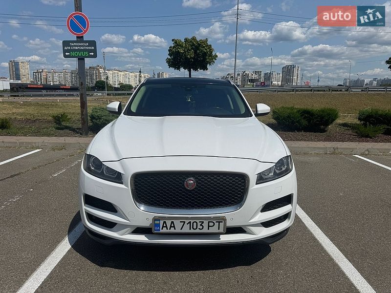 Внедорожник / Кроссовер Jaguar F-Pace 2017 в Киеве