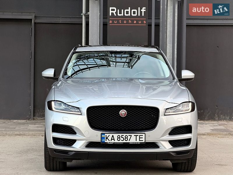 Внедорожник / Кроссовер Jaguar F-Pace 2017 в Киеве
