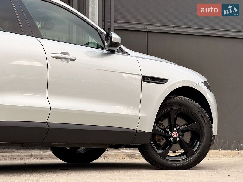 Внедорожник / Кроссовер Jaguar F-Pace 2017 в Киеве