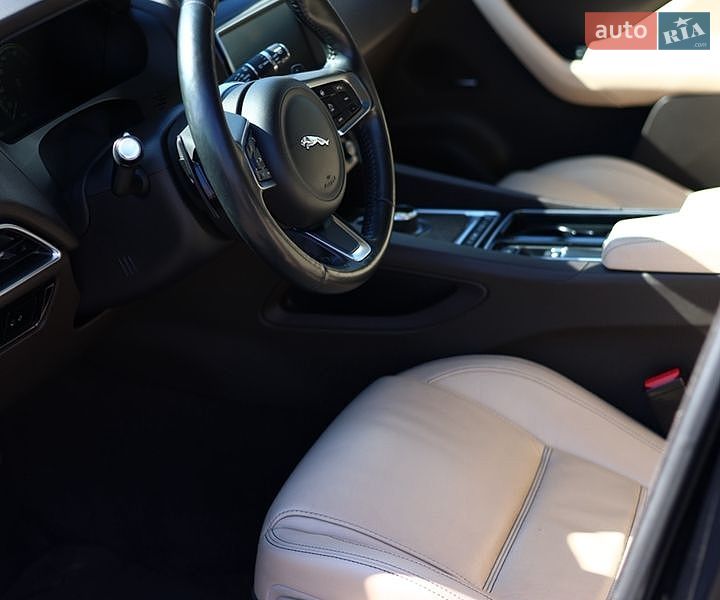 Позашляховик / Кросовер Jaguar F-Pace 2017 в Кривому Розі фото 12 Позашляховик / Кросовер Jaguar F-Pace 2017 в Кривому Розі
