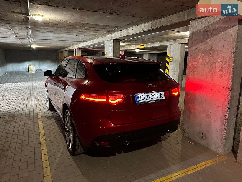 Внедорожник / Кроссовер Jaguar F-Pace 2018 в Тернополе