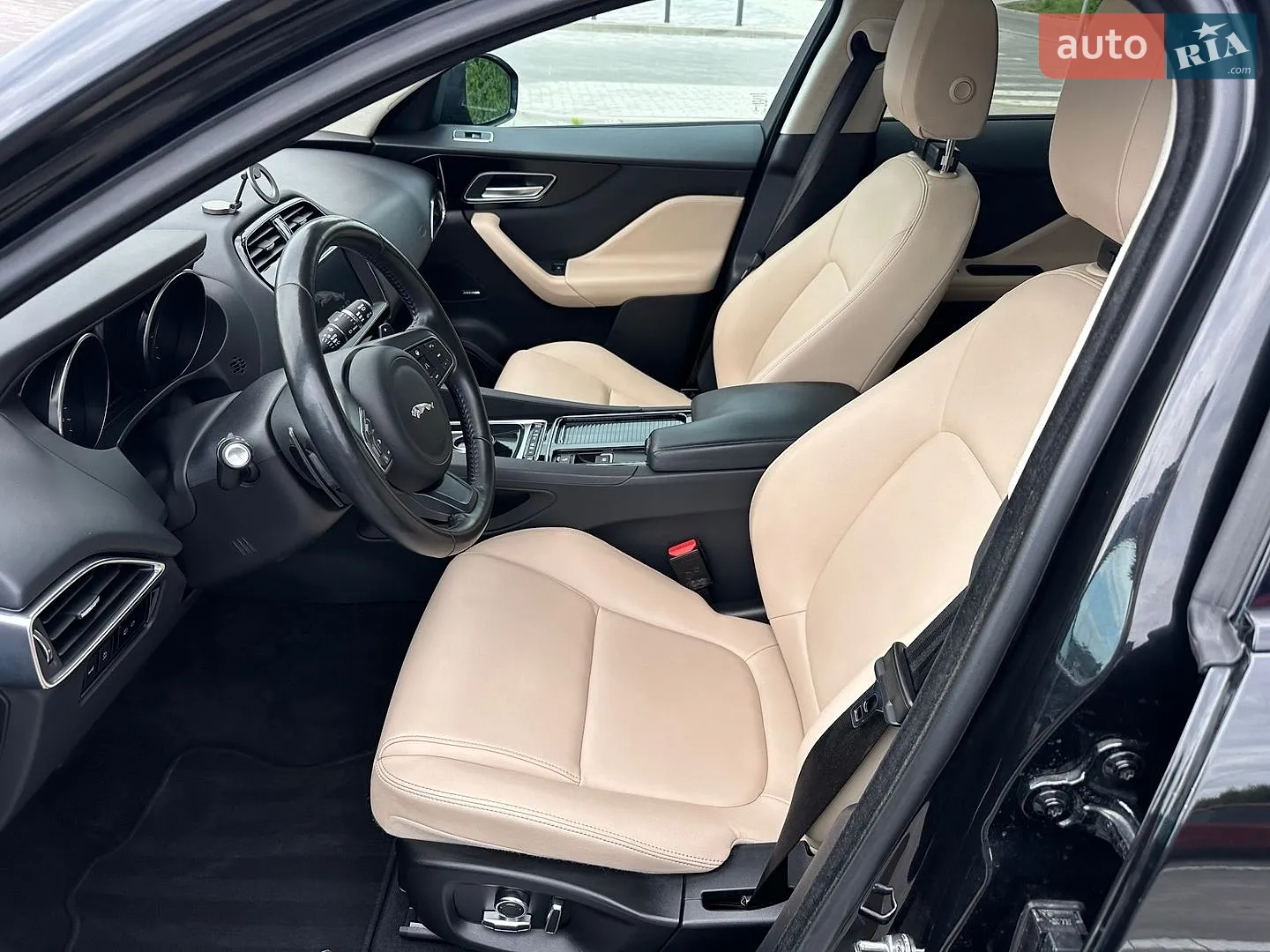 2020 Jaguar F-Pace - мініатюра 50