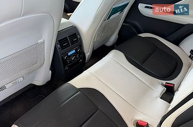 Позашляховик / Кросовер Jaguar F-Pace 2018 в Дніпрі фото 29 Позашляховик / Кросовер Jaguar F-Pace 2018 в Дніпрі