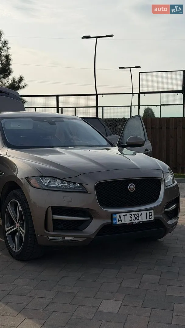 2016 Jaguar F-Pace - мініатюра 5