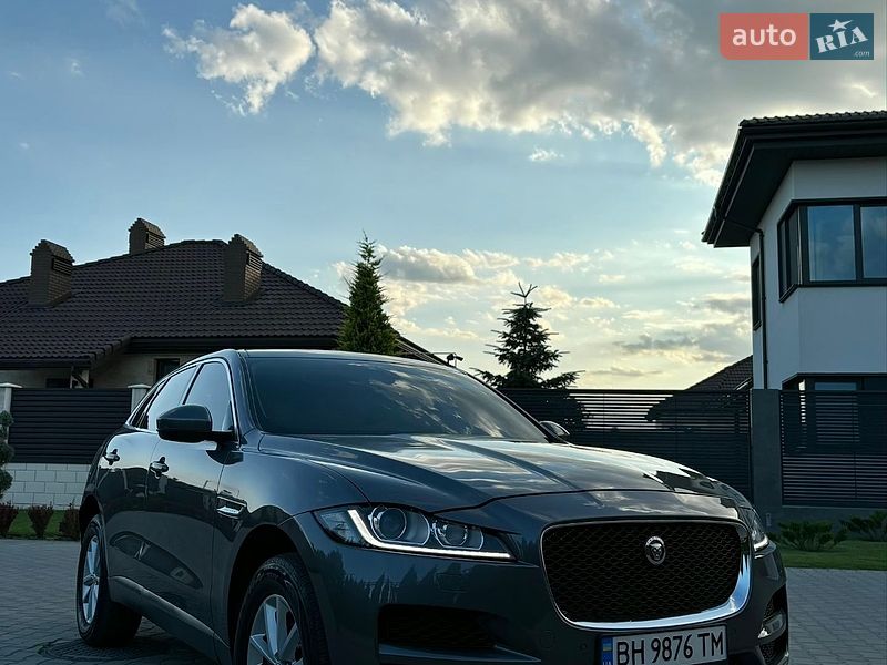 Jaguar F-Pace 2016