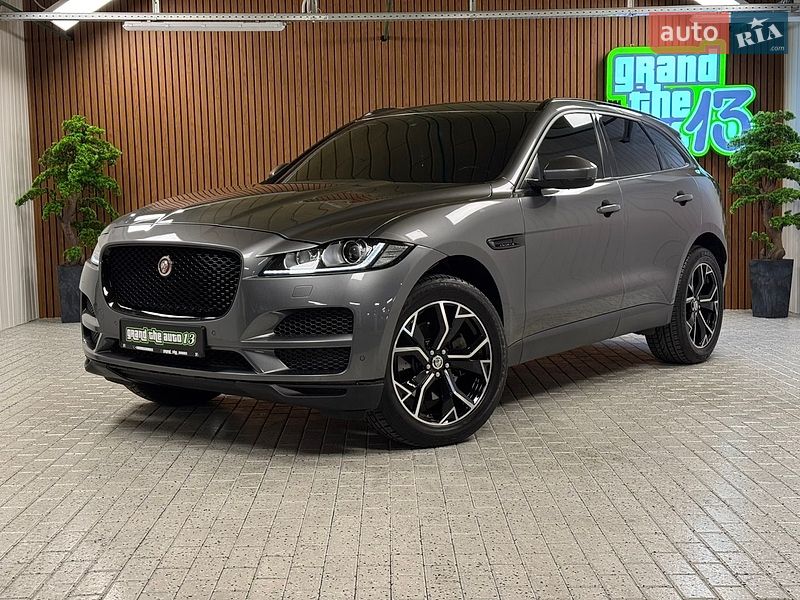 Внедорожник / Кроссовер Jaguar F-Pace 2016 в Киеве