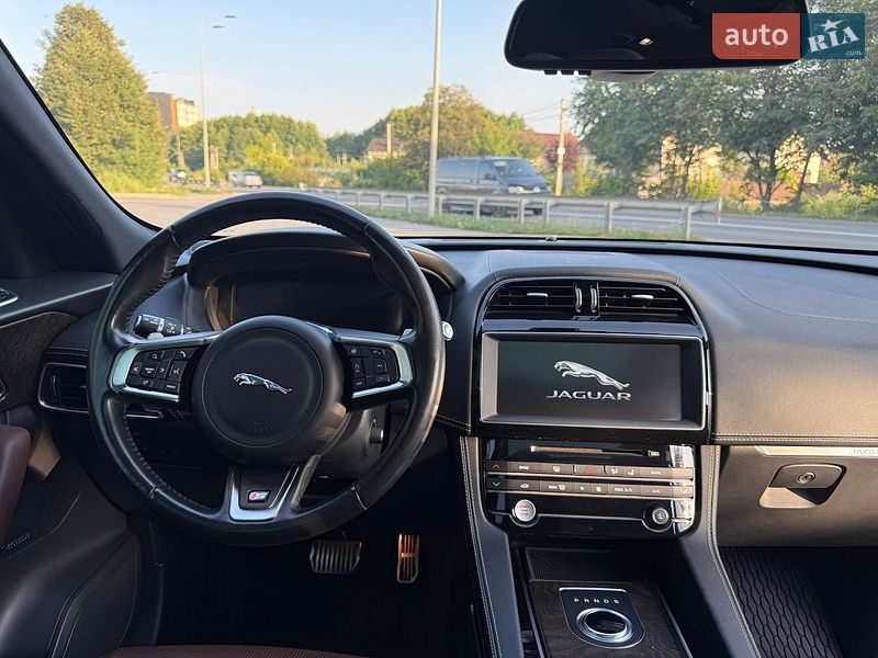 Позашляховик / Кросовер Jaguar F-Pace 2018 в Вінниці