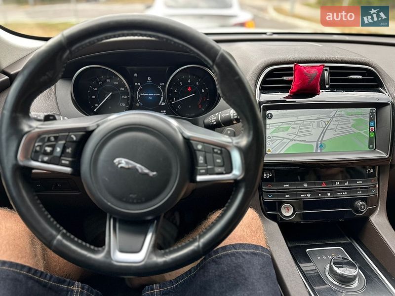 Внедорожник / Кроссовер Jaguar F-Pace 2018 в Киеве
