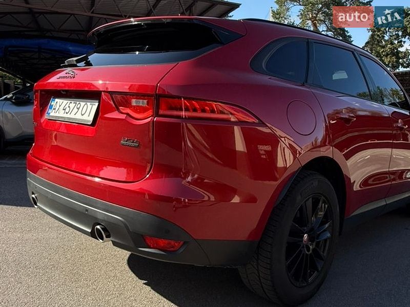 Внедорожник / Кроссовер Jaguar F-Pace 2016 в Харькове