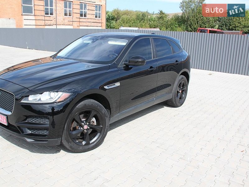 Внедорожник / Кроссовер Jaguar F-Pace 2016 в Нововолынске