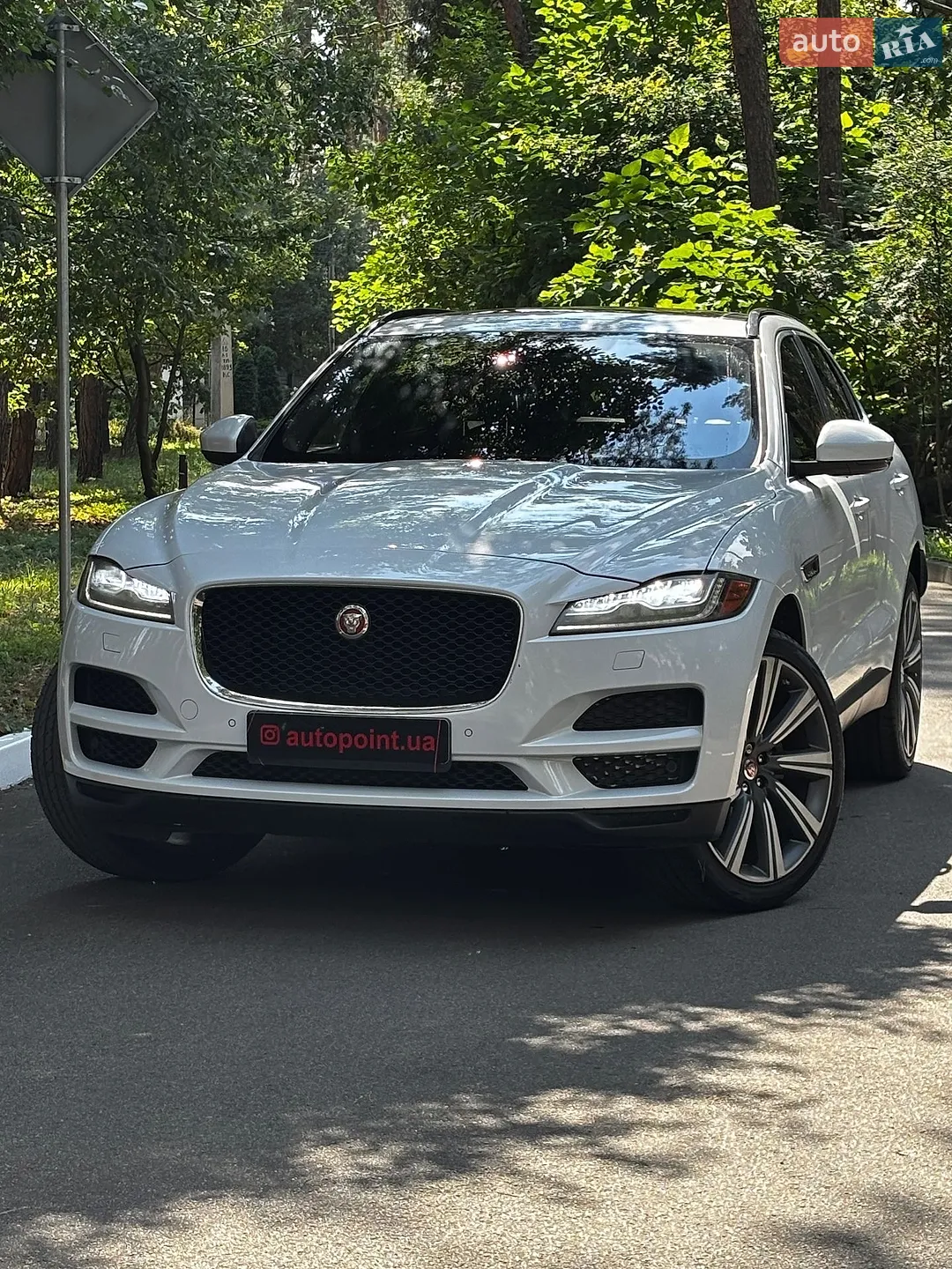 2016 Jaguar F-Pace - мініатюра 7