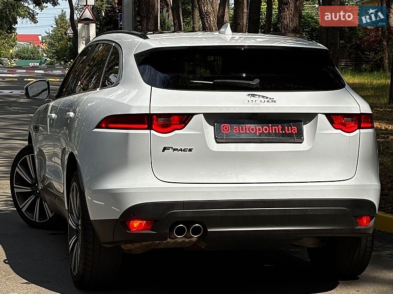 Внедорожник / Кроссовер Jaguar F-Pace 2016 в Белогородке