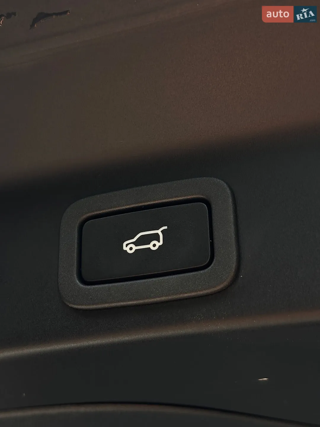 2016 Jaguar F-Pace - мініатюра 18