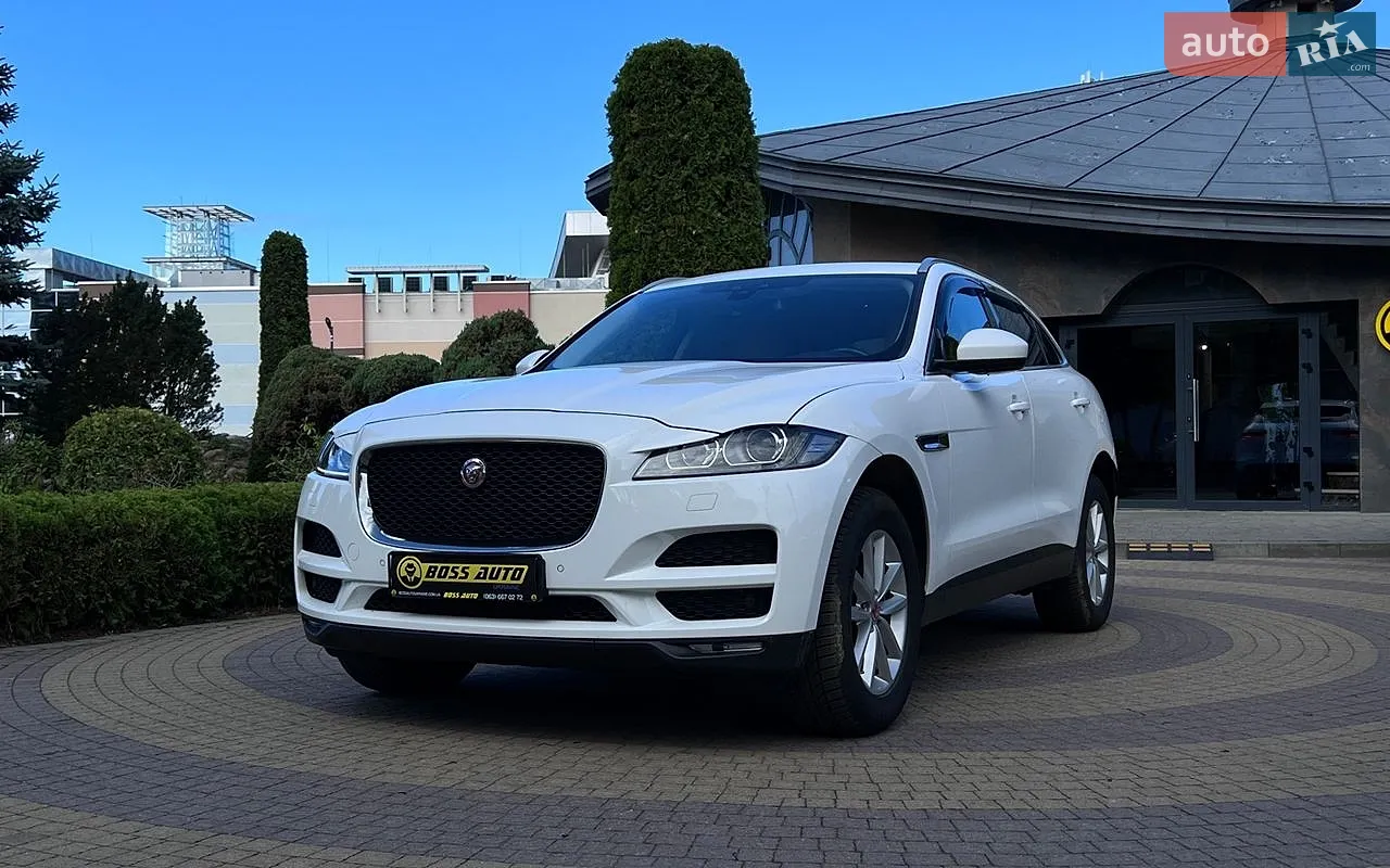 2017 Jaguar F-Pace - мініатюра 3
