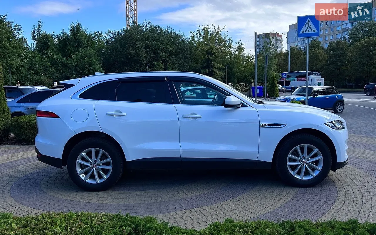 2017 Jaguar F-Pace - мініатюра 8