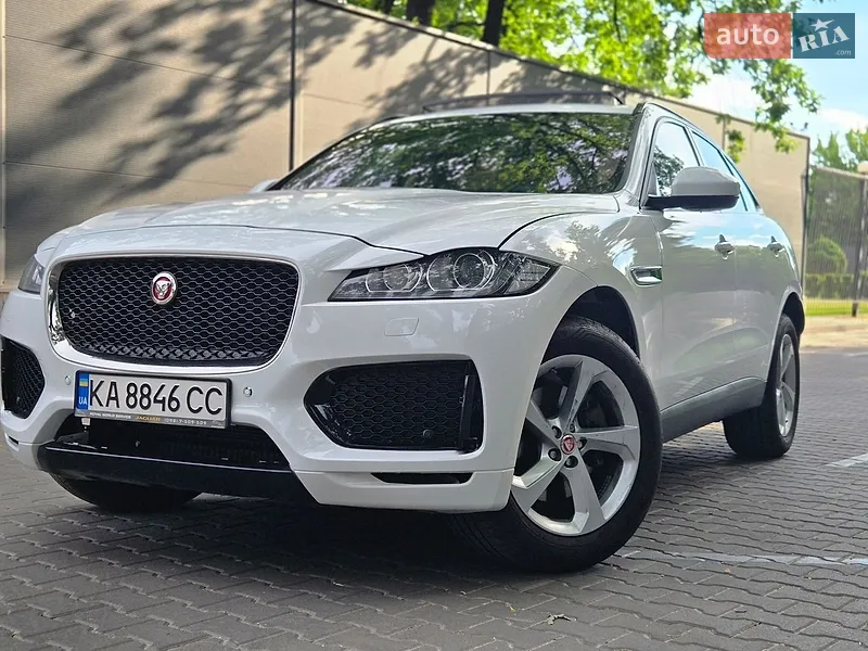 Jaguar F-Pace 2016