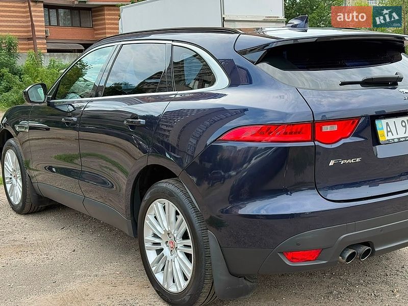 Позашляховик / Кросовер Jaguar F-Pace 2016 в Києві