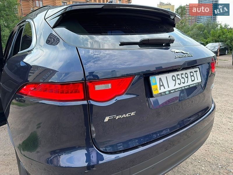 Позашляховик / Кросовер Jaguar F-Pace 2016 в Києві