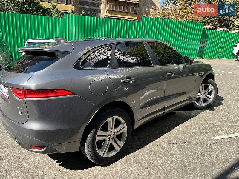 Внедорожник / Кроссовер Jaguar F-Pace 2016 в Киеве