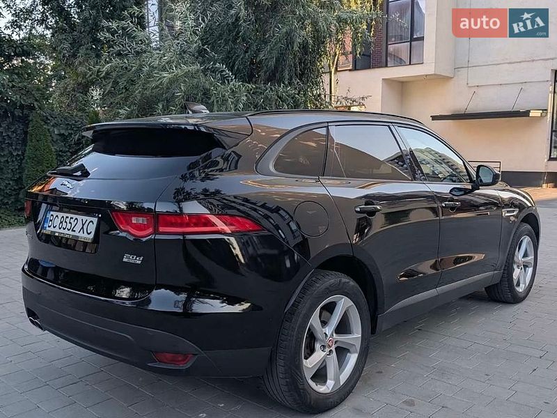 Позашляховик / Кросовер Jaguar F-Pace 2017 в Івано-Франківську