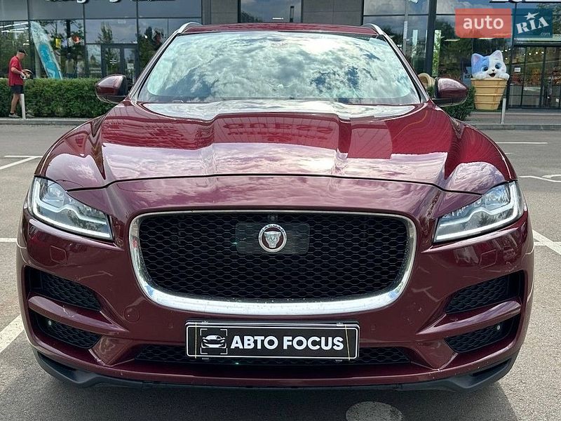 Внедорожник / Кроссовер Jaguar F-Pace 2016 в Киеве