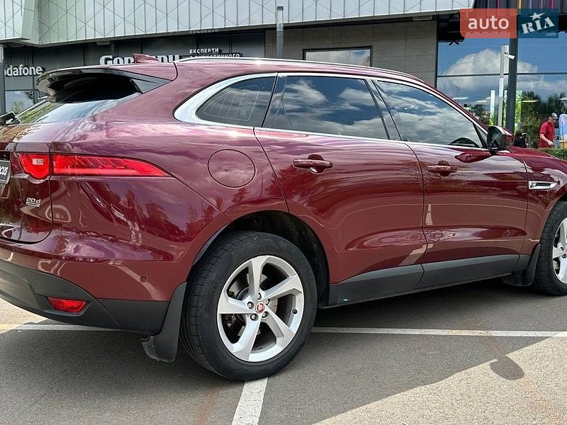 Внедорожник / Кроссовер Jaguar F-Pace 2016 в Киеве