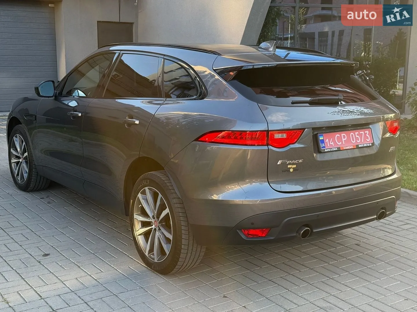 2018 Jaguar F-Pace - мініатюра 10