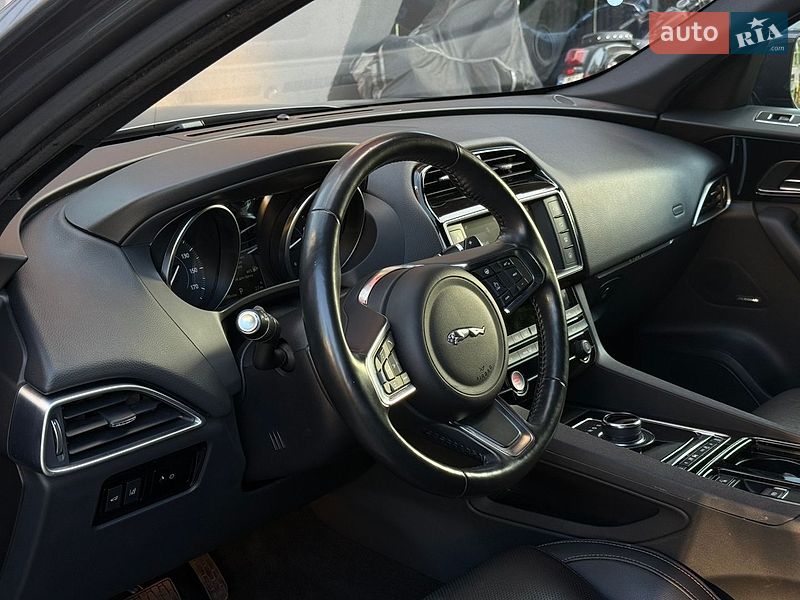 Внедорожник / Кроссовер Jaguar F-Pace 2018 в Львове