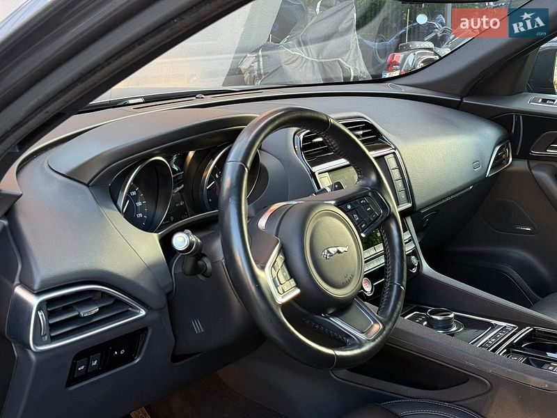 Внедорожник / Кроссовер Jaguar F-Pace 2018 в Львове