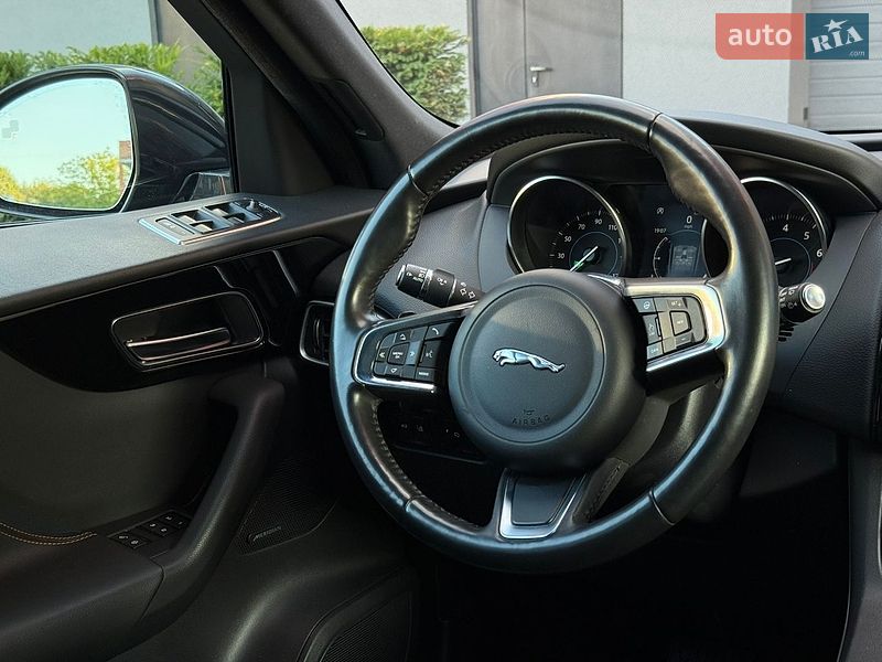 Внедорожник / Кроссовер Jaguar F-Pace 2018 в Львове