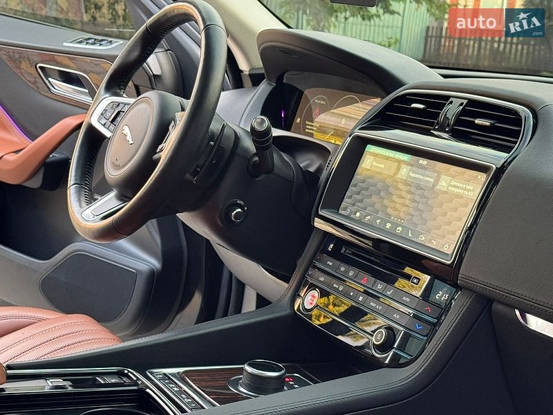 Внедорожник / Кроссовер Jaguar F-Pace 2018 в Днепре