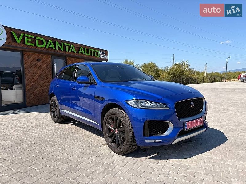 Jaguar F-Pace 2016