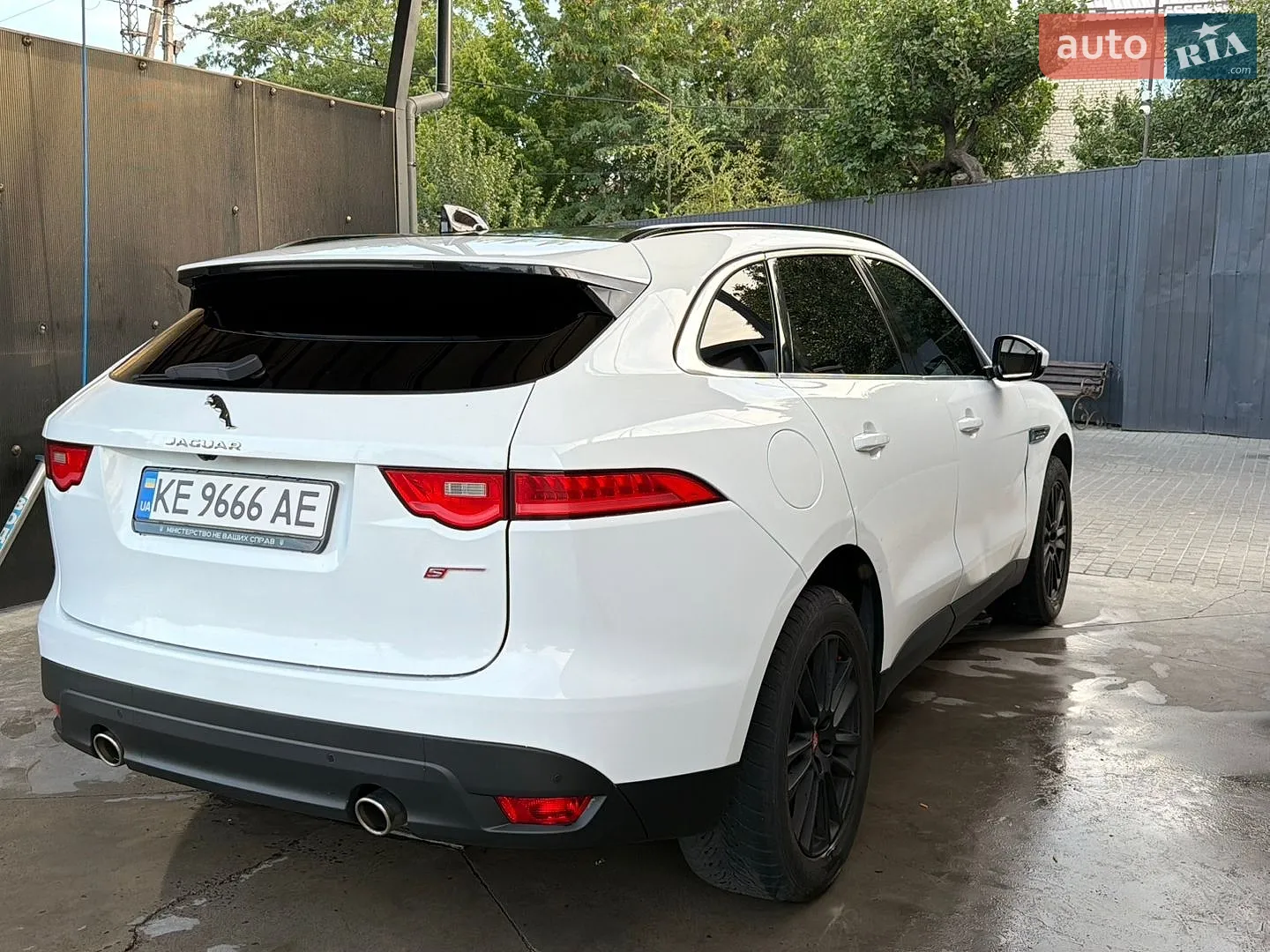 2016 Jaguar F-Pace - мініатюра 5