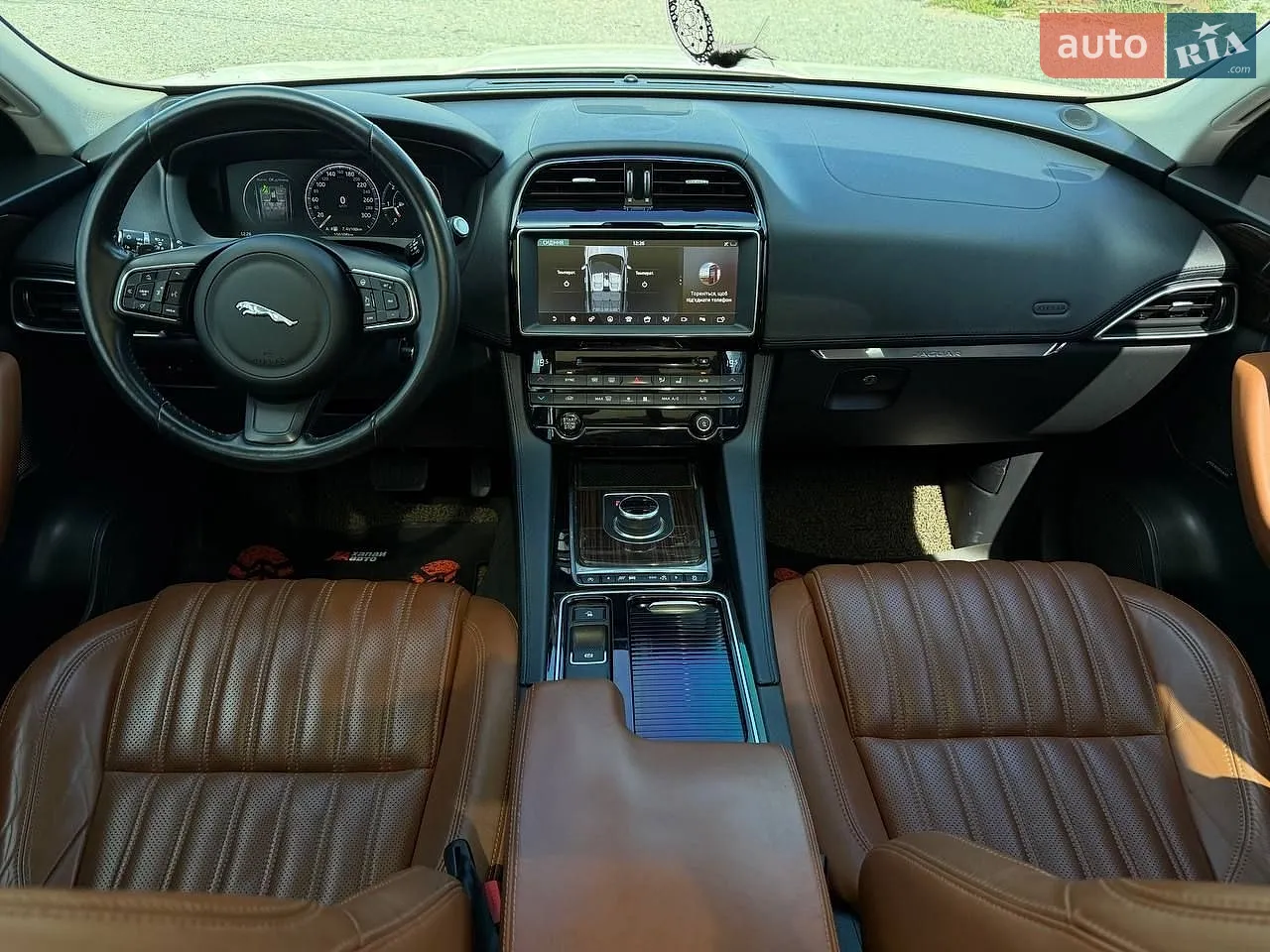 2016 Jaguar F-Pace - мініатюра 10