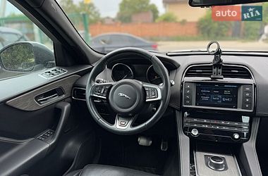 Внедорожник / Кроссовер Jaguar F-Pace 2016 в Бердичеве
