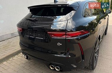 Позашляховик / Кросовер Jaguar F-Pace 2023 в Києві