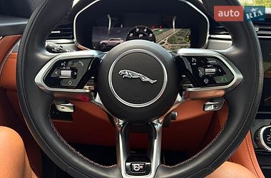 Позашляховик / Кросовер Jaguar F-Pace 2023 в Києві