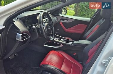 Внедорожник / Кроссовер Jaguar F-Pace 2017 в Дубно