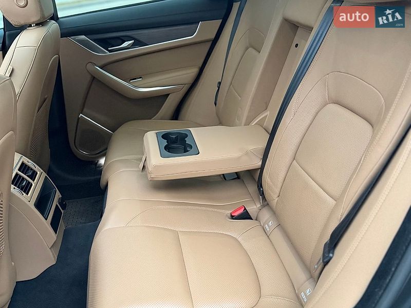 Позашляховик / Кросовер Jaguar F-Pace 2021 в Рівному