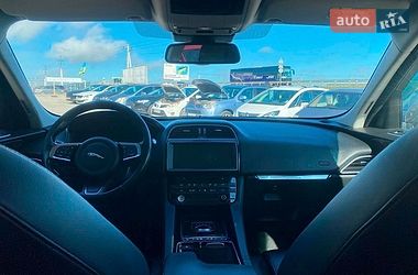 Внедорожник / Кроссовер Jaguar F-Pace 2017 в Львове