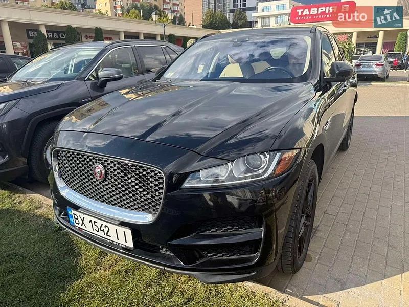 Jaguar F-Pace 2016